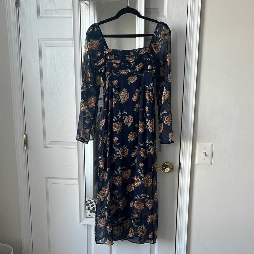 Abercrombie & Fitch Navy Floral Long Sleeve Dress